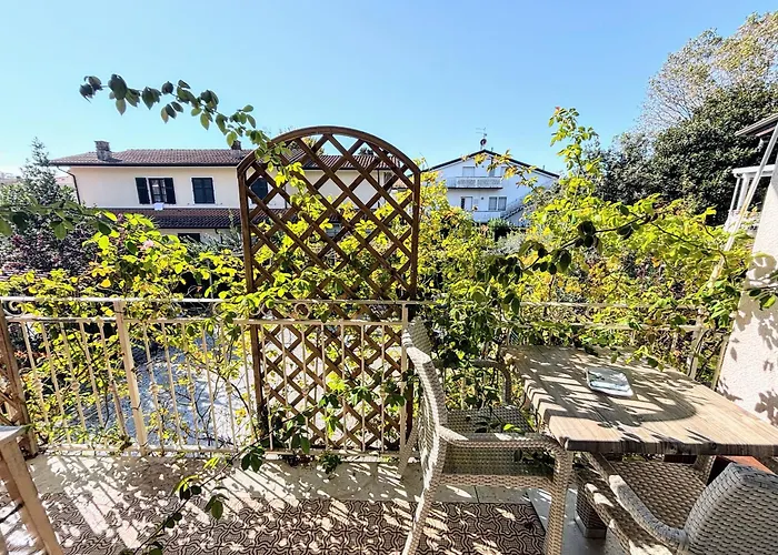 Il Sole In Terrazza - A Due Passi Dal Mare - Private Garden And Parking